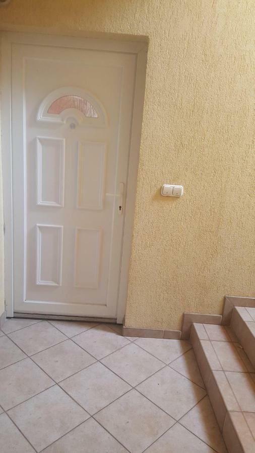 Kristaly Apartman Szeged Exterior photo